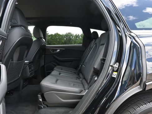 Used 2022 Audi Q7 3.0T Premium Plus AWD/4WD image 19