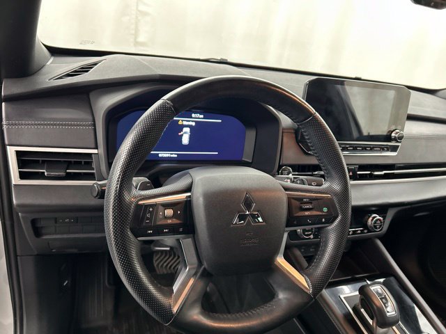 Used 2023 Mitsubishi Outlander SEL Black Edition AWD/4WD image 8