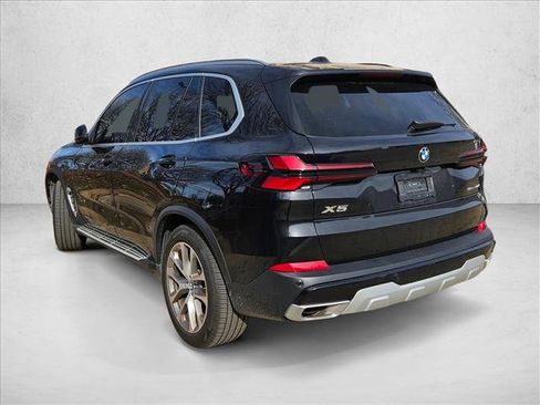 Used 2024 BMW X5 sDrive40i w/ Parking Assistance Package image 11