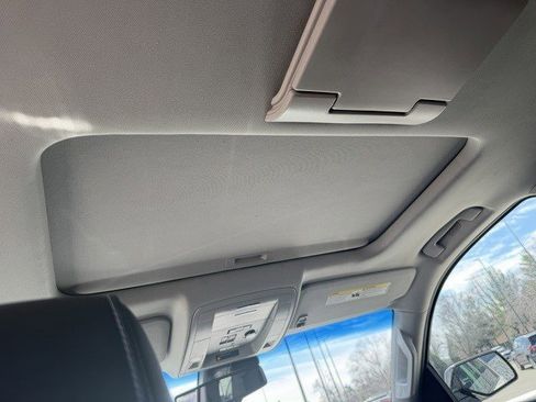 Used 2018 Chevrolet Tahoe Premier image 14