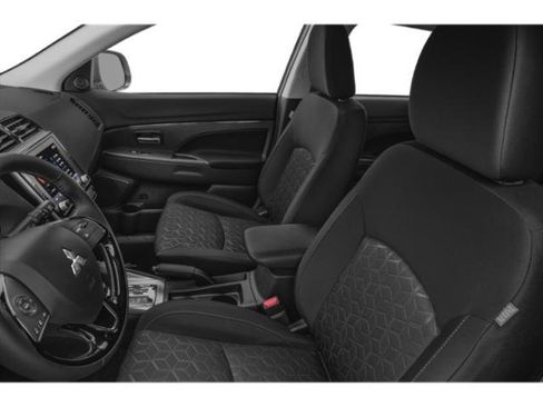 Used 2024 Mitsubishi Outlander Sport LE image 27