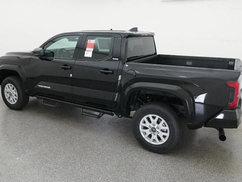 New 2025 Toyota Tacoma SR5 image 4