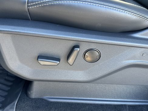 New 2025 Ford Expedition Platinum w/ Driver's Package image 10