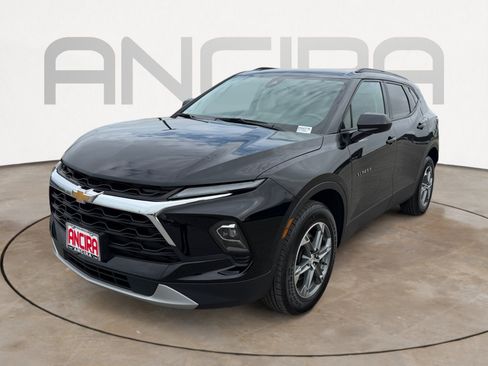 Used 2024 Chevrolet Blazer LT w/ Convenience Package FWD image 7
