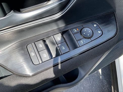 New 2026 Nissan Kicks S FWD image 19