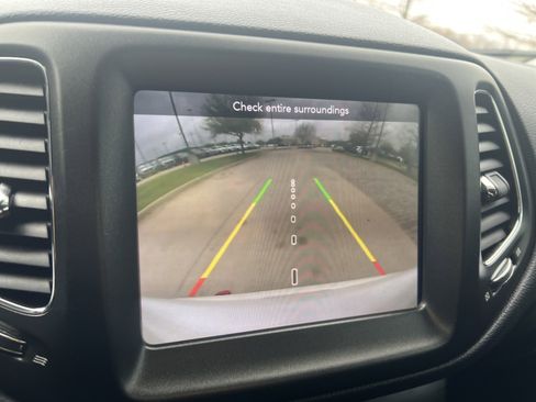 Used 2019 Jeep Compass Trailhawk image 23