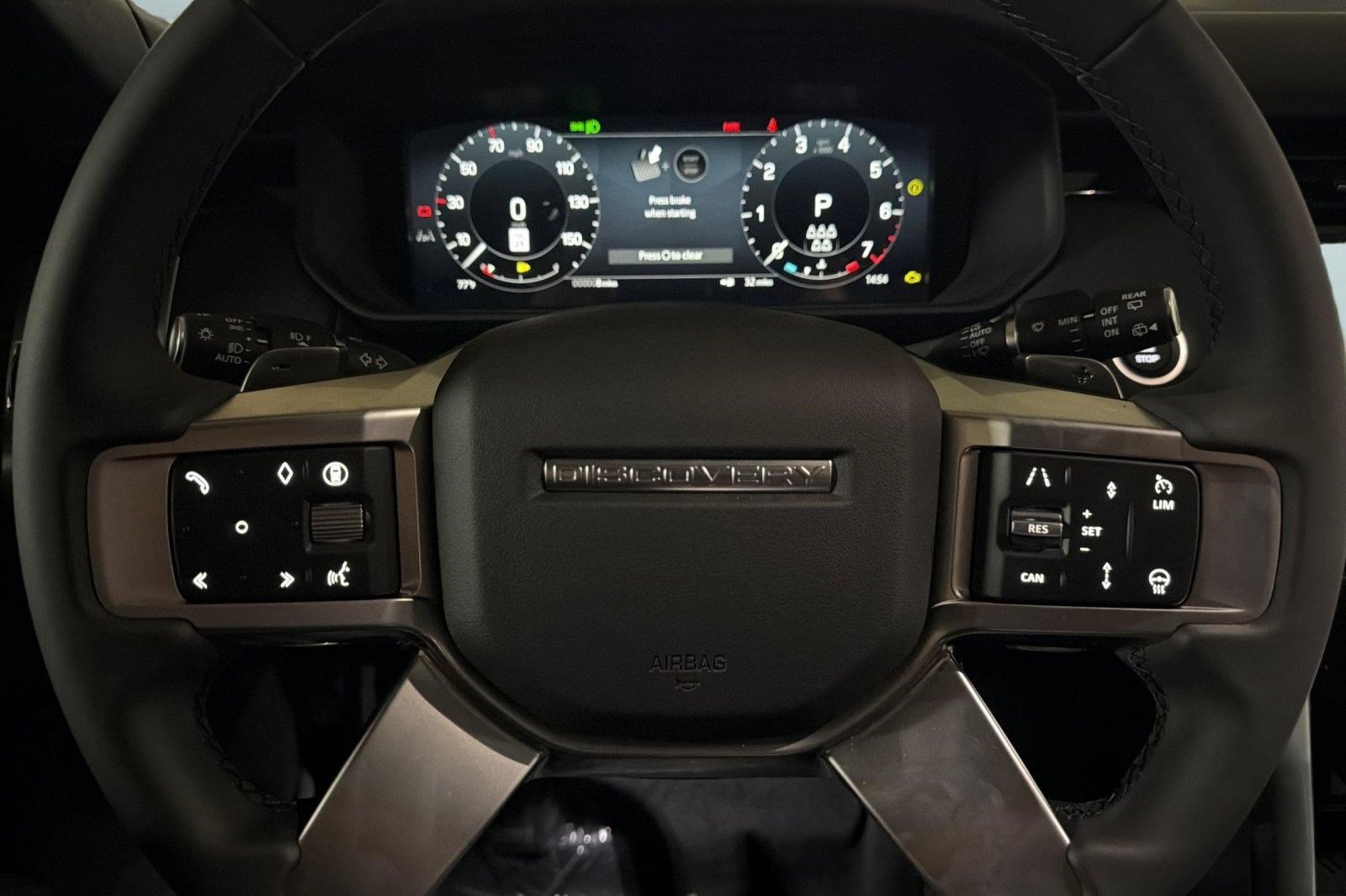 New 2026 Land Rover Discovery S AWD/4WD image 10