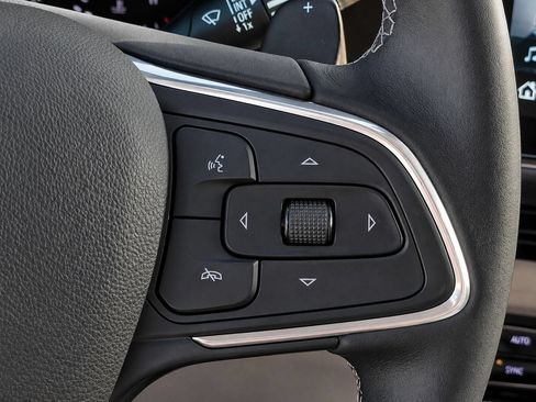 Certified 2021 Buick Envision Avenir FWD image 29