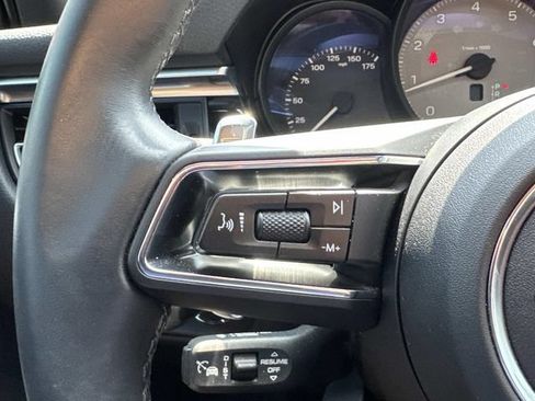 Used 2024 Porsche Macan S AWD/4WD image 17