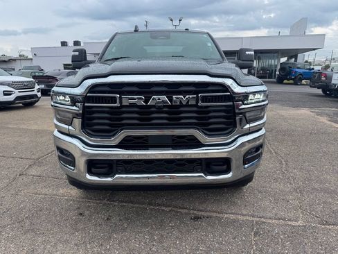 Used 2026 RAM 2500 Big Horn AWD/4WD image 1