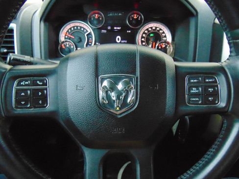 Used 2015 RAM 1500 Outdoorsman image 11