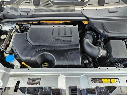 Used 2019 Land Rover Discovery Sport SE AWD/4WD image 22