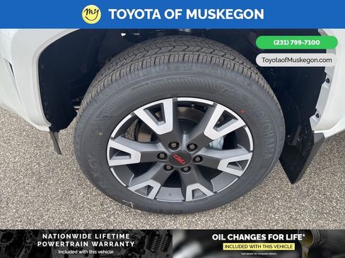 New 2026 Toyota 4Runner TRD Sport Premium AWD/4WD image 9