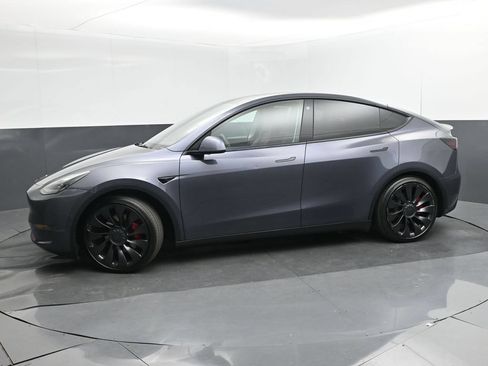 Used 2022 Tesla Model Y Performance AWD/4WD image 29