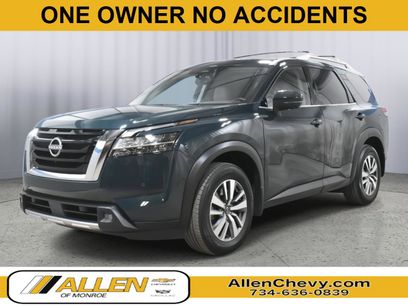 Used 2022 Nissan Pathfinder SL
