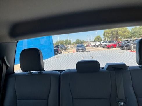 Used 2017 Ford F150 XL w/ Equipment Group 101A Mid RWD image 19