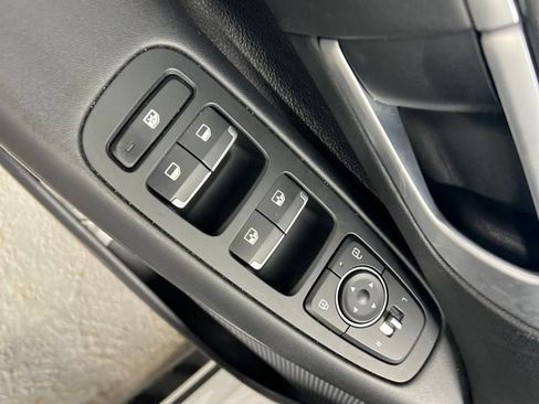 Used 2025 Hyundai Sonata SEL FWD image 18
