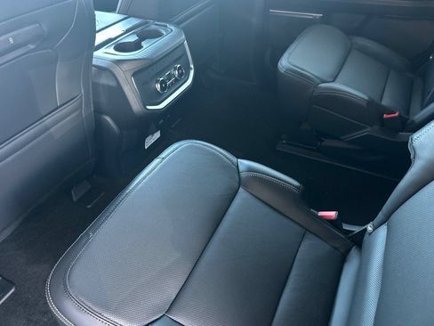 New 2026 Ford Expedition Platinum w/ Stealth Appearance Package AWD/4WD image 13