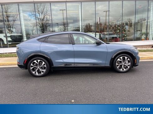 Used 2023 Ford Mustang Mach-E Premium image 9