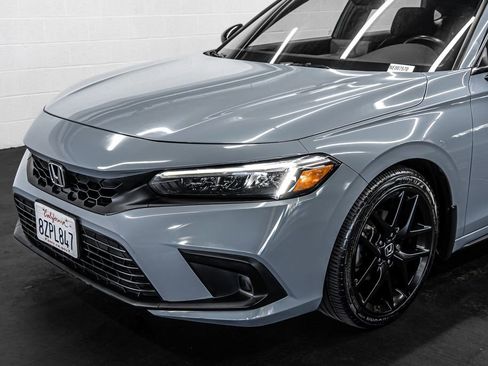 Used 2022 Honda Civic Sport image 11