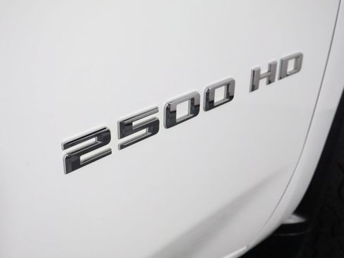 Used 2024 Chevrolet Silverado 2500 W/T AWD/4WD image 6