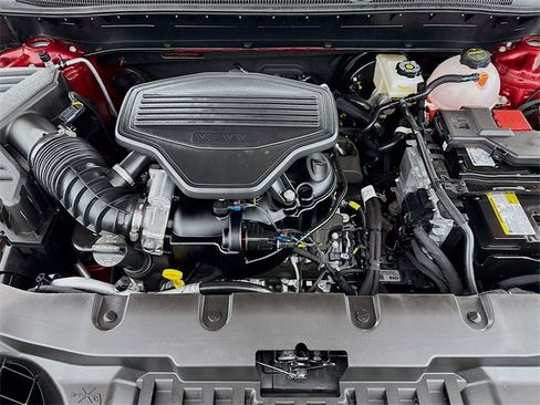 Used 2025 Chevrolet Blazer RS w/ Driver Confidence II Package image 29