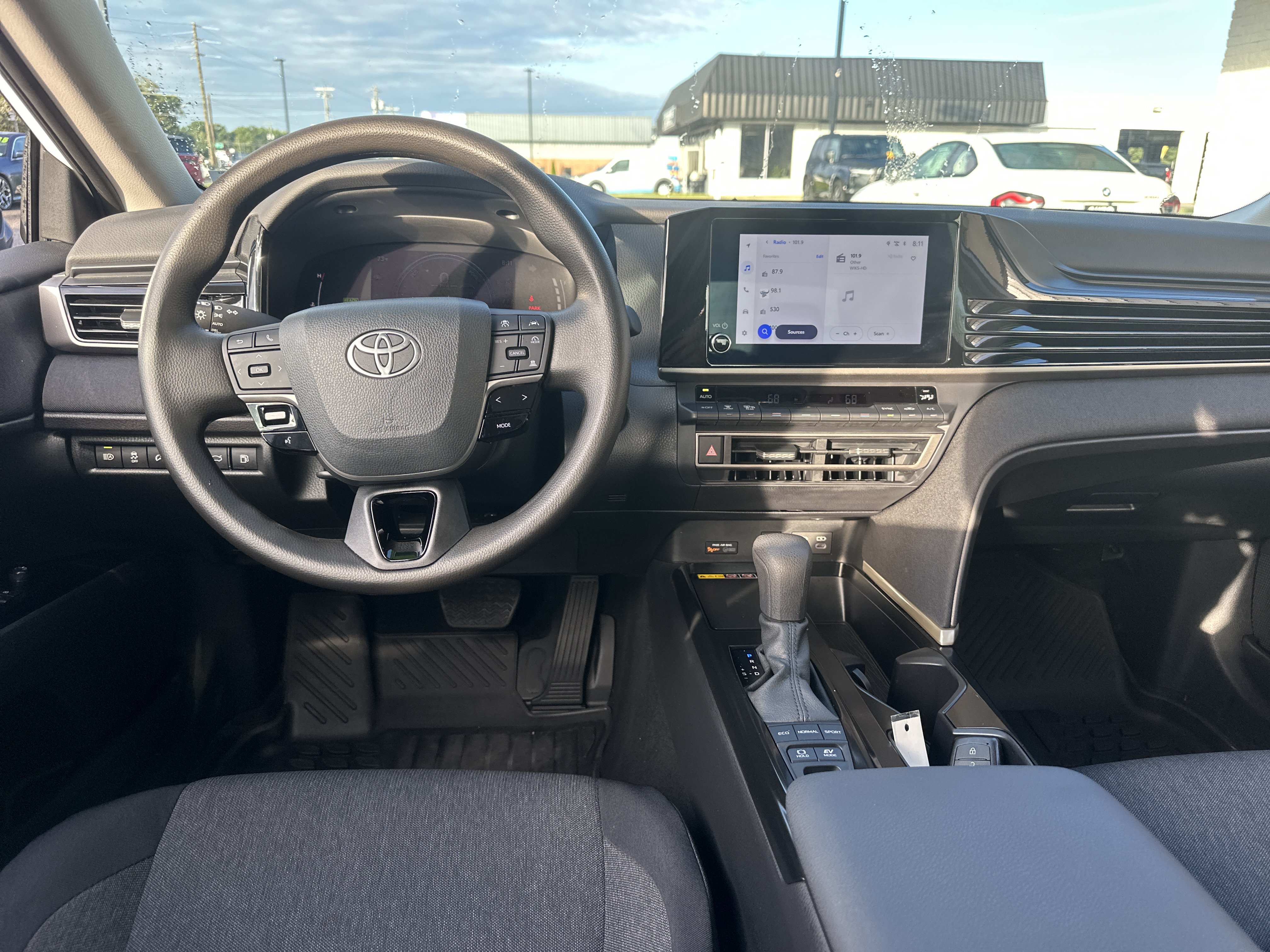 Used 2026 Toyota Camry LE w/ Convenience Package FWD image 15