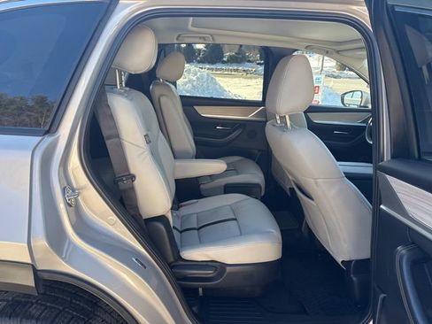 Used 2024 MAZDA CX-90 Plug-In Hybrid w/ Premium Pkg image 25