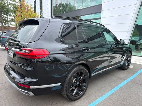 Used 2022 BMW X7 xDrive40i w/ Luxury Seating Package AWD/4WD image 6