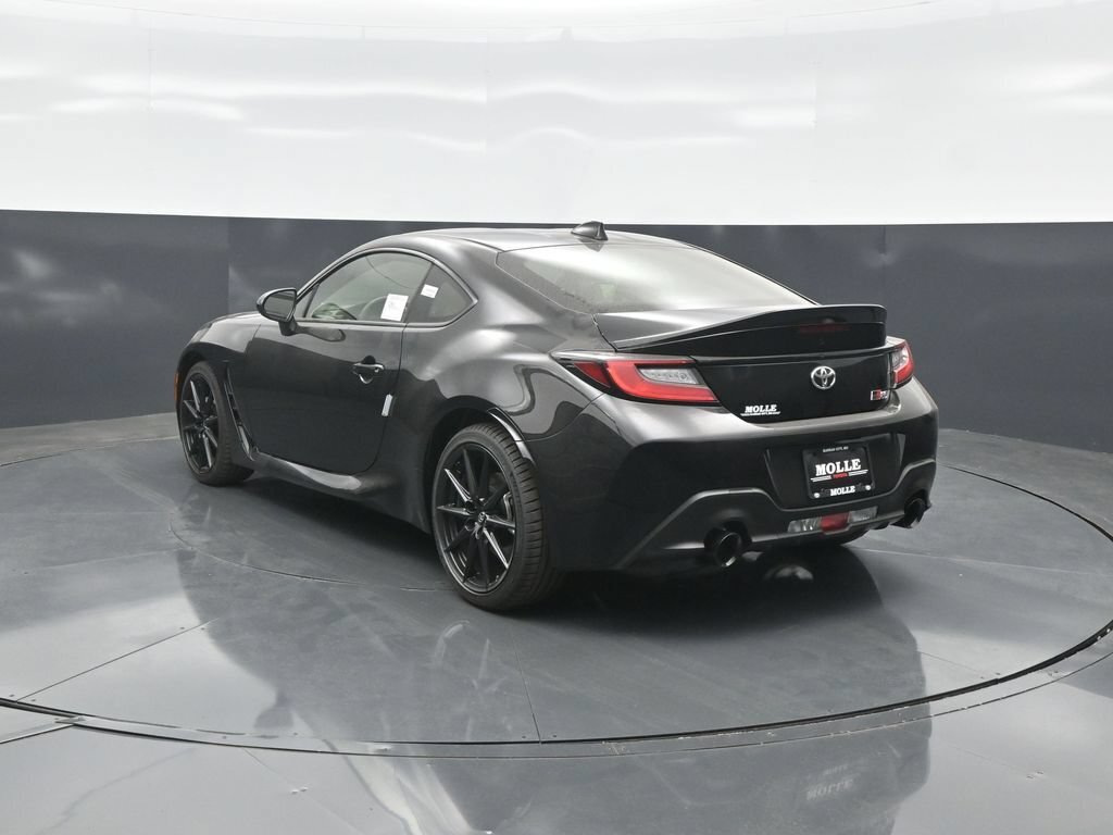 New 2026 Toyota GR86 Premium RWD image 5