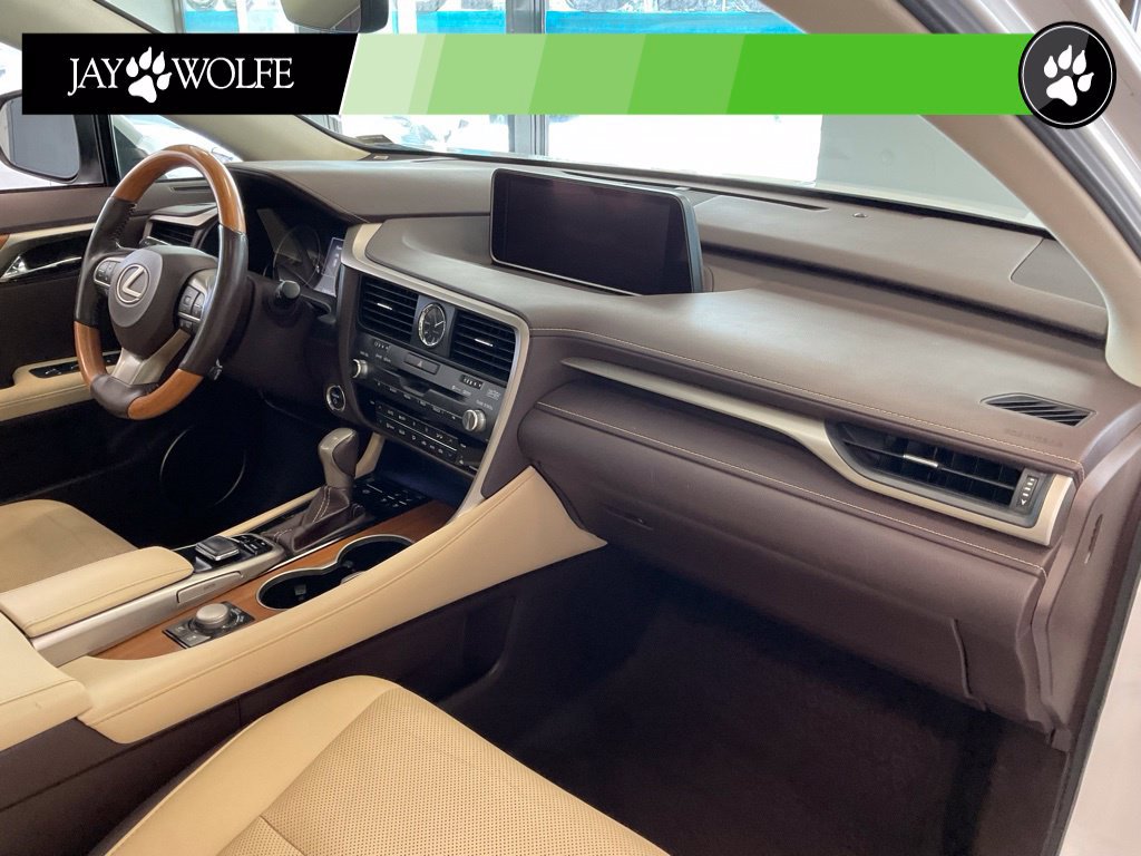 Used 2016 Lexus RX 450h AWD w/ Cold Weather Package image 20