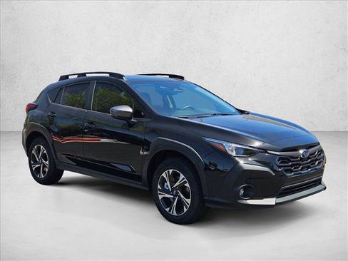 Used 2025 Subaru Crosstrek 2.5i Premium AWD/4WD image 8