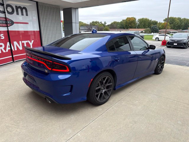 Used 2019 Dodge Charger Scat Pack w/ Technology Group RWD image 6