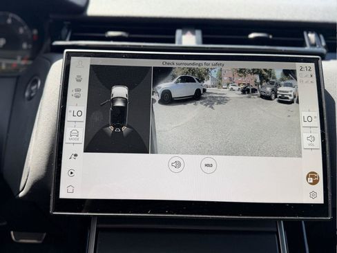 Used 2025 Land Rover Range Rover Velar Dynamic SE AWD/4WD image 17