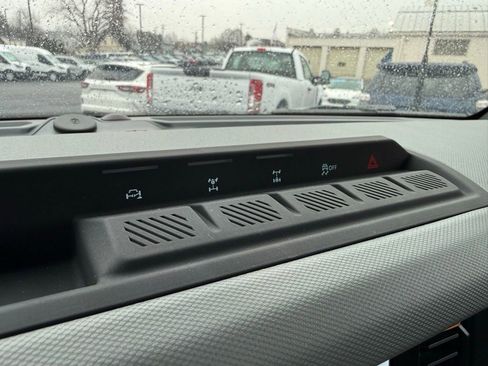 Used 2022 Ford Bronco Badlands image 26