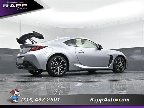 Used 2024 Toyota GR86 image 17