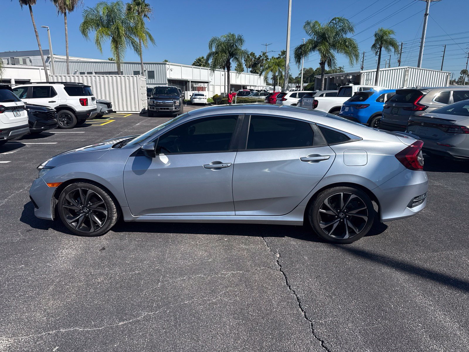 Used 2020 Honda Civic Sport image 4