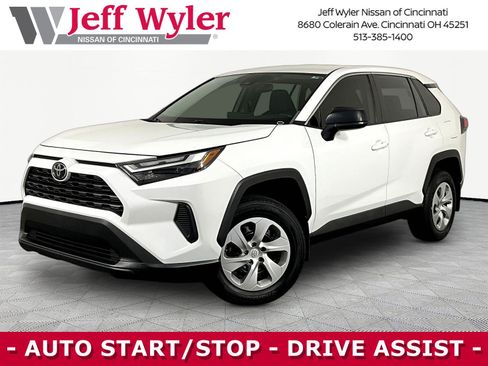 Used 2023 Toyota RAV4 LE AWD/4WD image 1