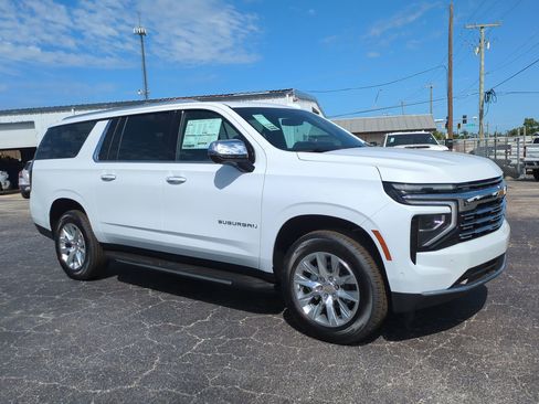 New 2026 Chevrolet Suburban Premier RWD image 2