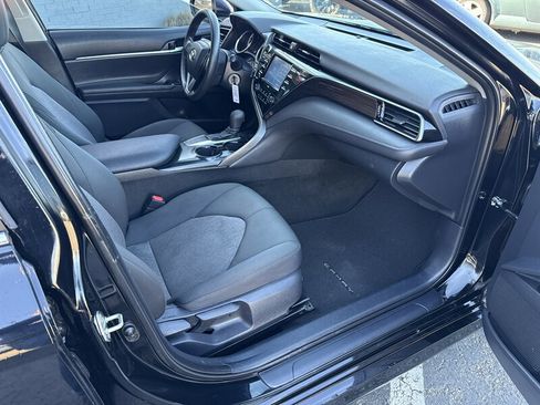 Used 2020 Toyota Camry LE w/ Carpet Mat Package image 19