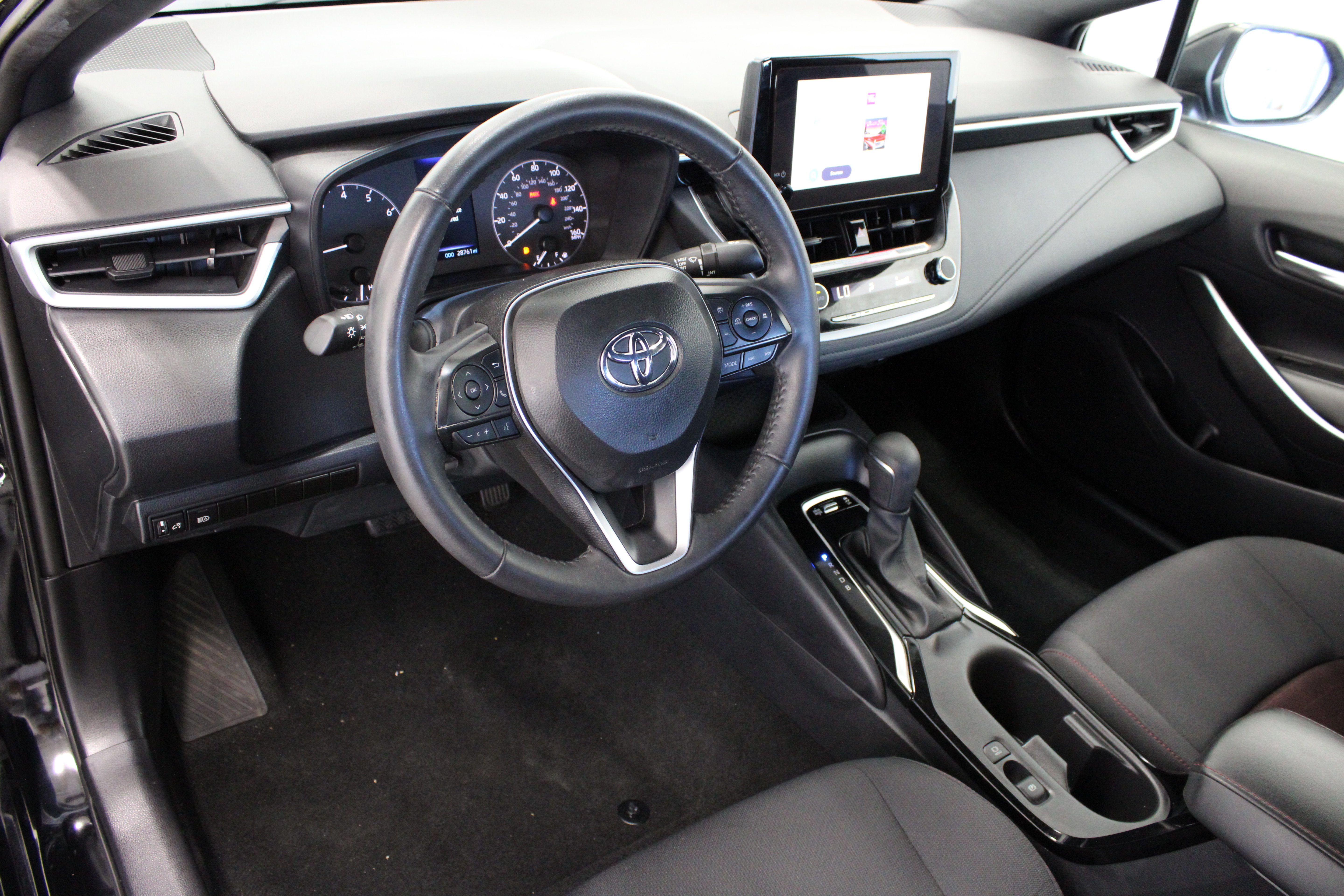 Certified 2024 Toyota Corolla SE FWD image 13