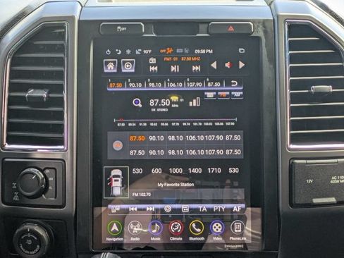 Used 2016 Ford F150 XLT w/ Equipment Group 302A Luxury AWD/4WD image 27