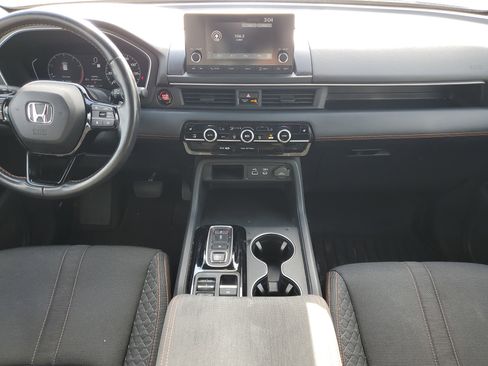 Used 2023 Honda Pilot Sport image 22