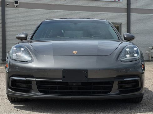 Used 2018 Porsche Panamera 4S AWD/4WD image 11