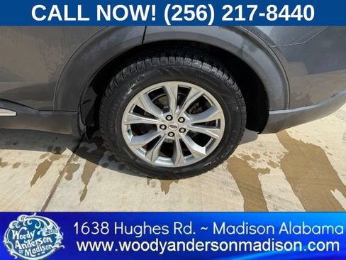 Used 2020 Ford Explorer Limited RWD image 4