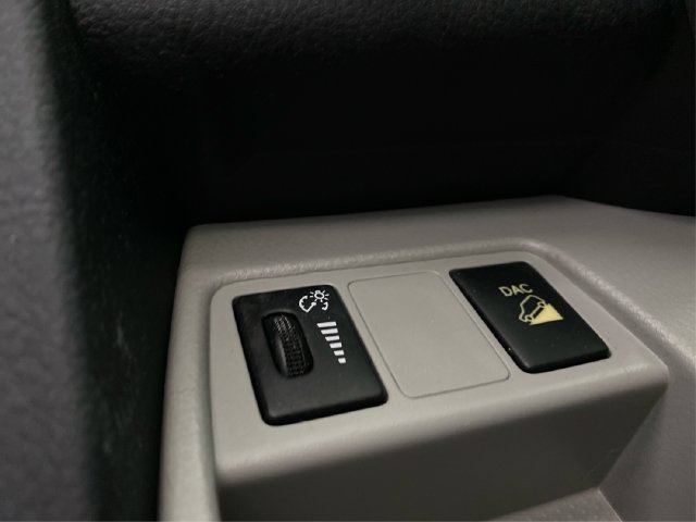 Used 2011 Toyota RAV4 4WD V6 w/ Upgrade Value Pkg image 23