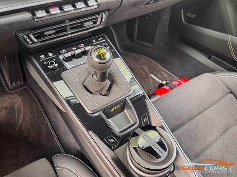 Used 2022 Porsche 911 GT3 RWD image 18