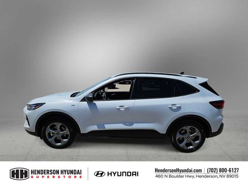 Used 2025 Ford Escape ST-Line FWD image 5