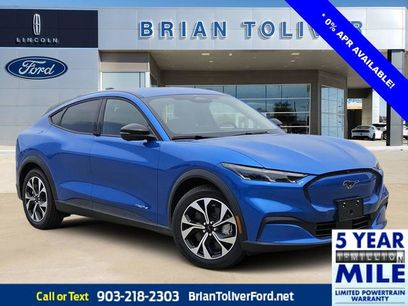 New 2025 Ford Mustang Mach-E Select w/ Interior Protection Package