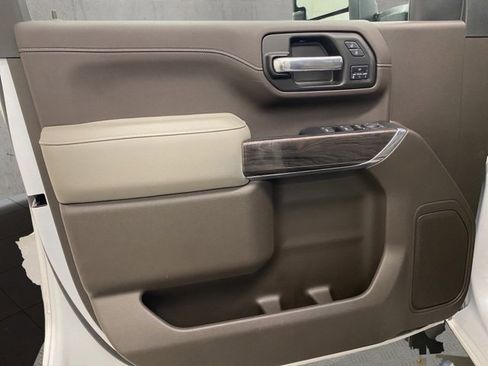 Used 2023 Chevrolet Silverado 2500 LTZ image 24